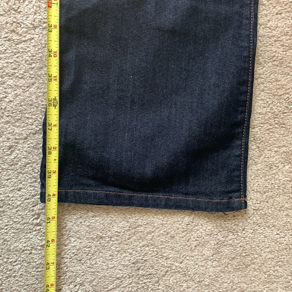 CAbi Jeans #203A Dark Wash Blue Denim Boot Cut Stretch Mid-Rise - Size 6 - NWOT - Picture 5 of 10